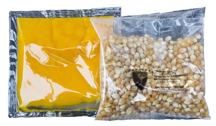 Popcorn porsjonspose med mais, kokosolje og salt